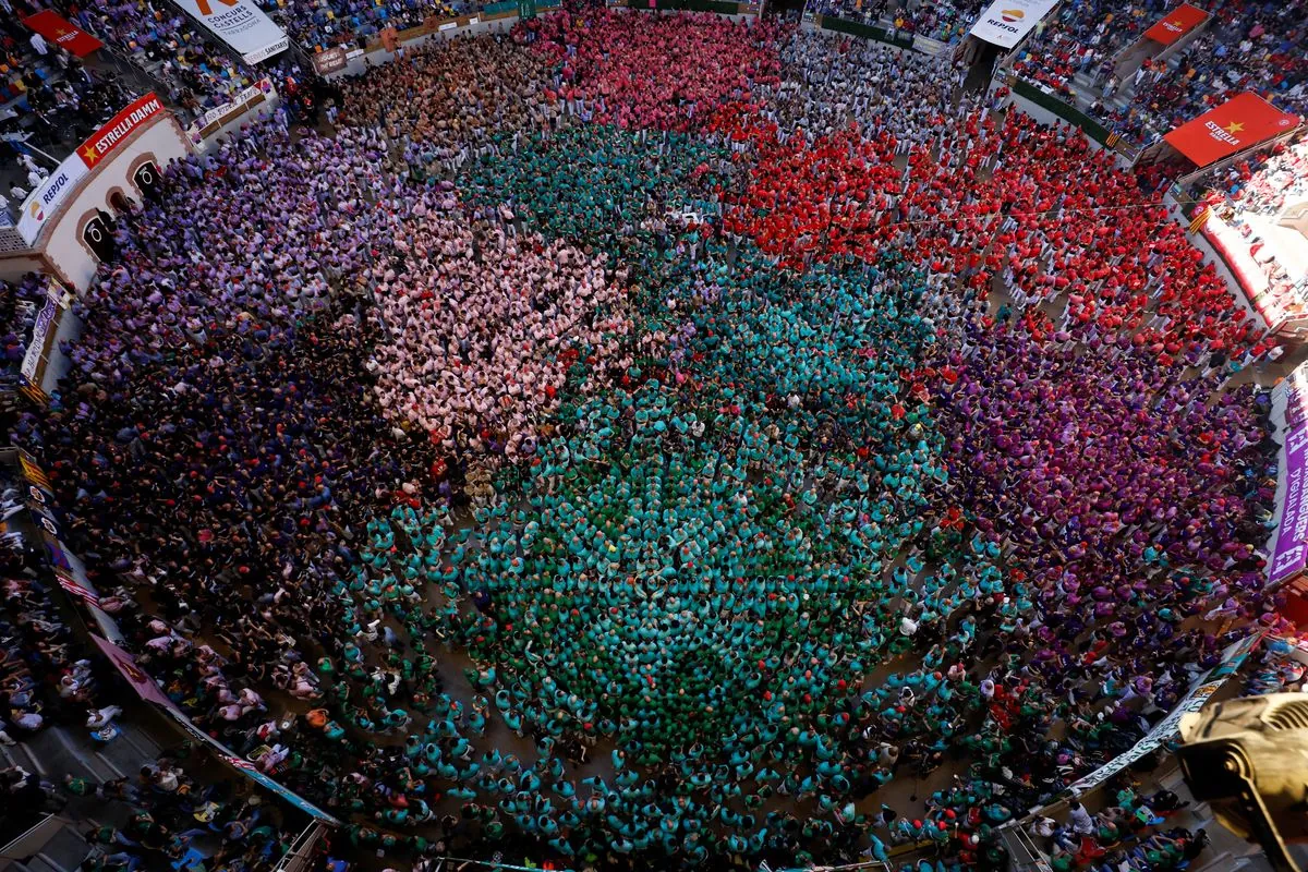 El Concurso de Castells: La espectacular competición de torres humanas