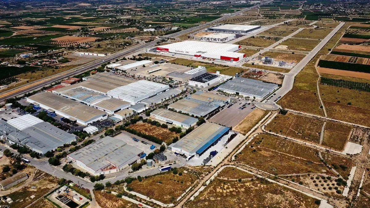 Valencia impulsa la industria con 48,5 millones en ayudas a pymes