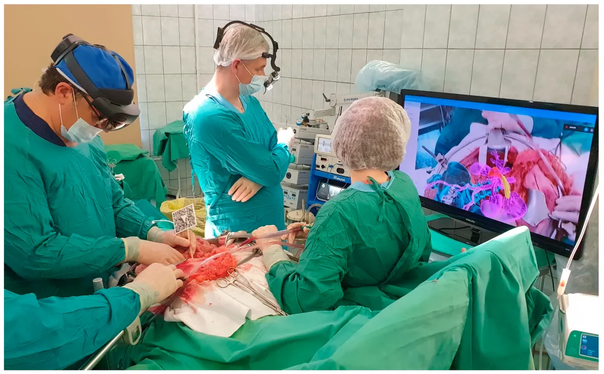 Innovadora cirugía salva las piernas de un paciente con cáncer pélvico avanzado