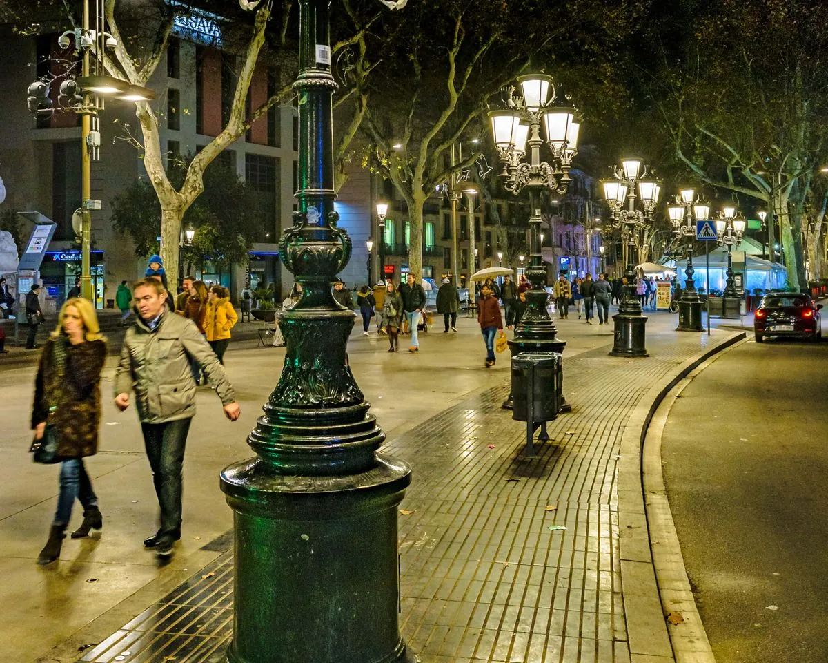 Barcelona celebra las Fiestas de la Rambla 2024 con novedades y descuentos