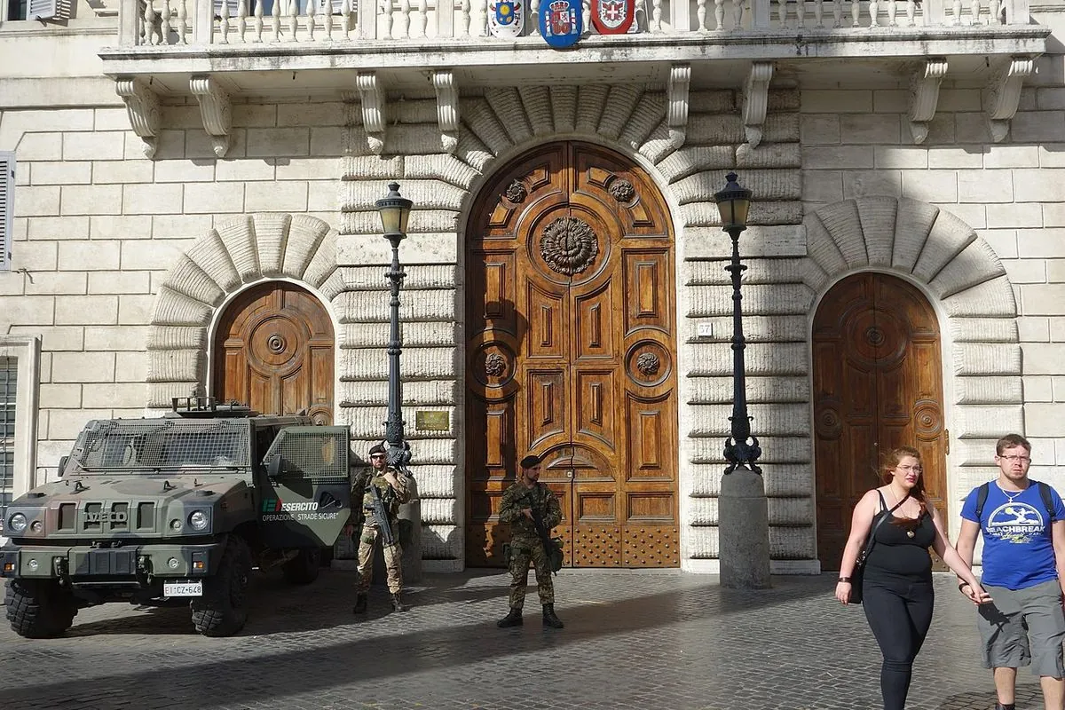 Tragedia en Túnez: Ex agente italiano muere por licor casero