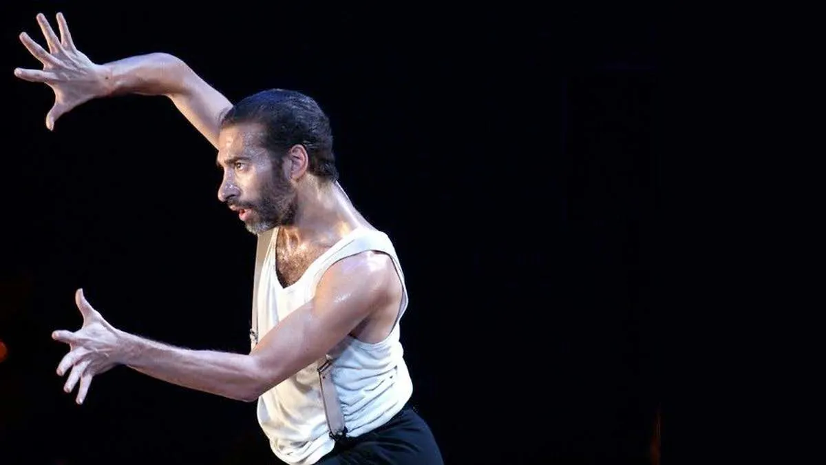 galvan-cierra-la-bienal-de-flamenco-con-polemica-carmen