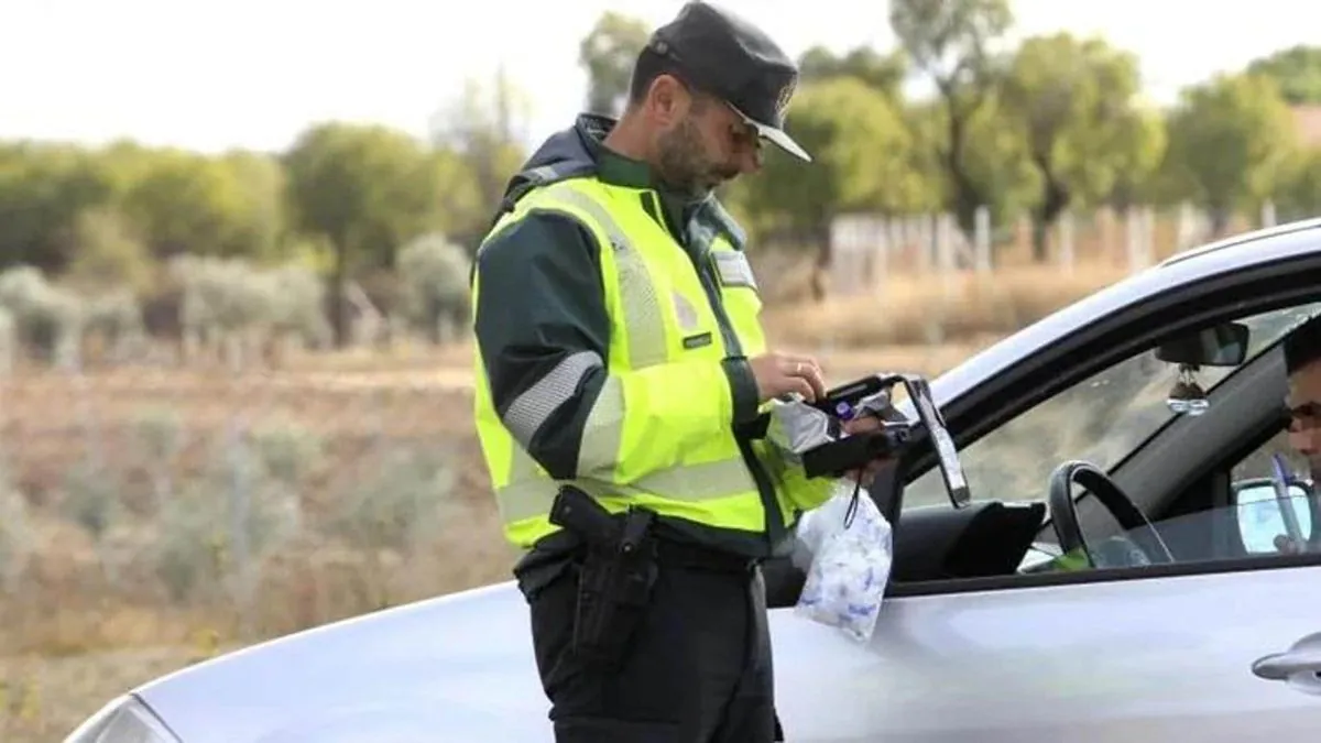 España debate reducir el límite de alcohol al volante a 0,2 g/l