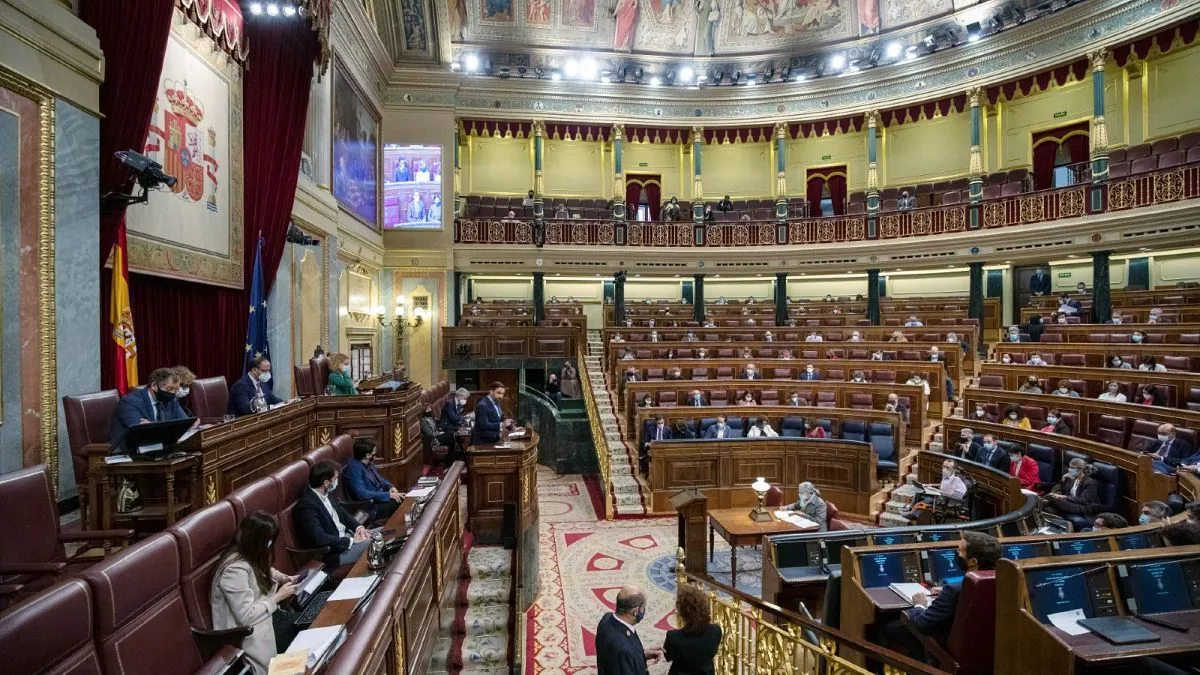 Crisis política: Nueva tormenta sacude al gobierno español de coalición