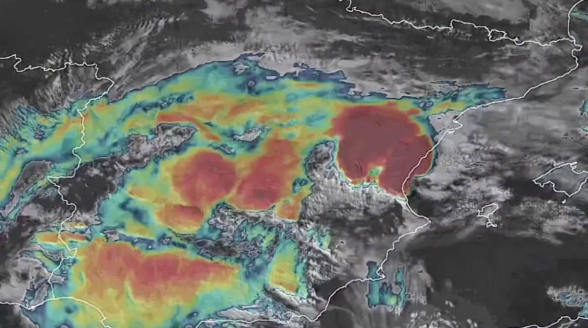 Valencia sufre la peor tormenta en 40 años con lluvias sin precedentes