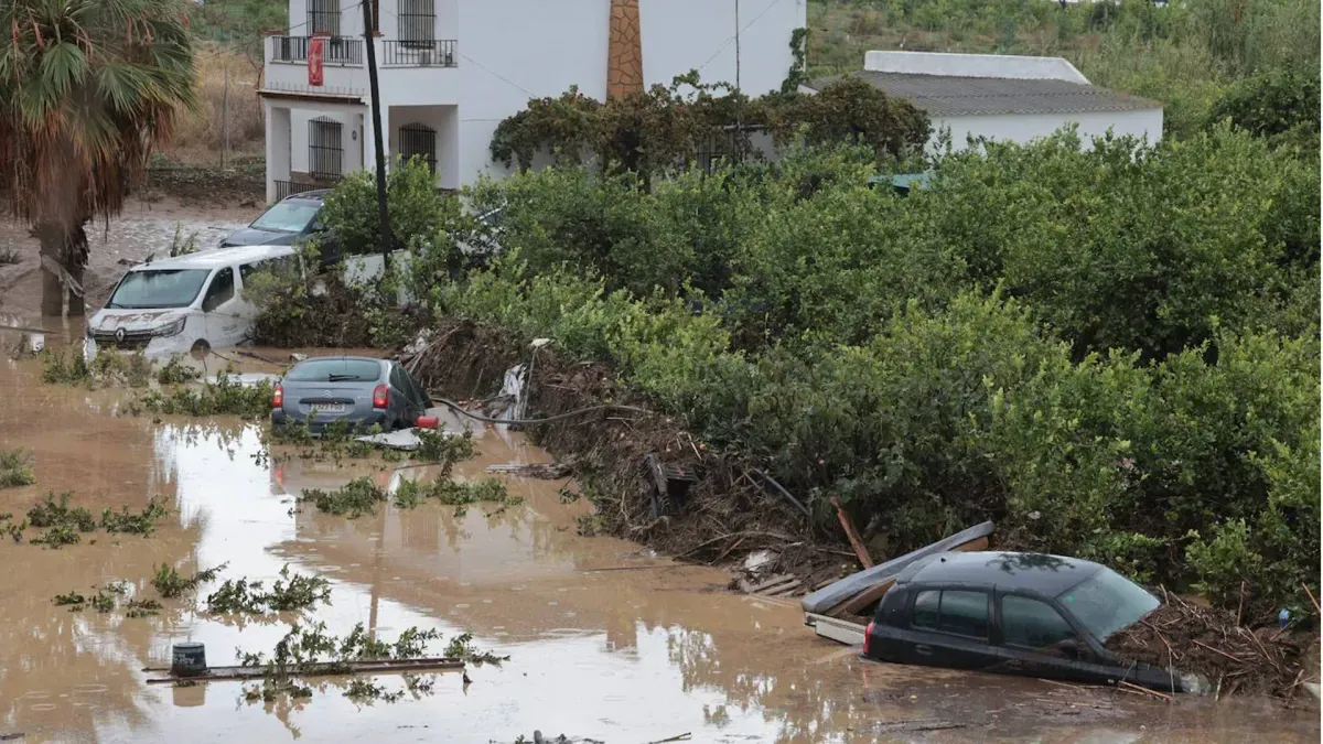 Dramático rescate en helicóptero tras inundaciones masivas en Málaga