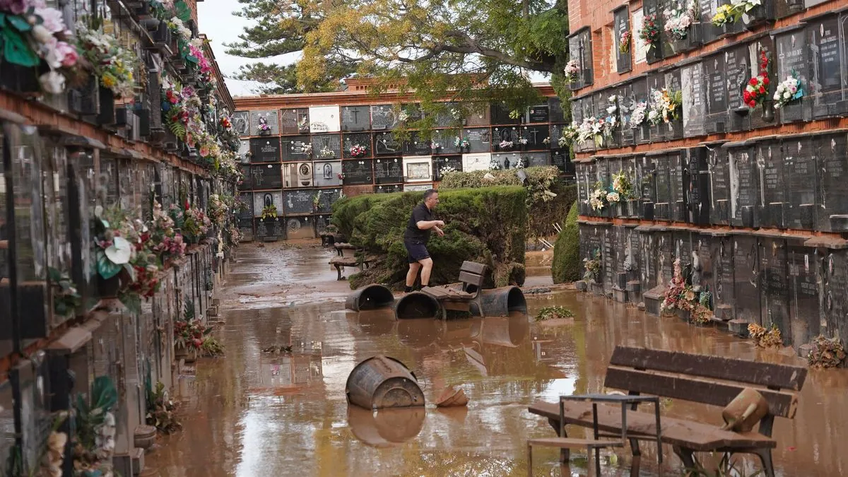 Valencia enfrenta la peor catástrofe natural en su historia reciente