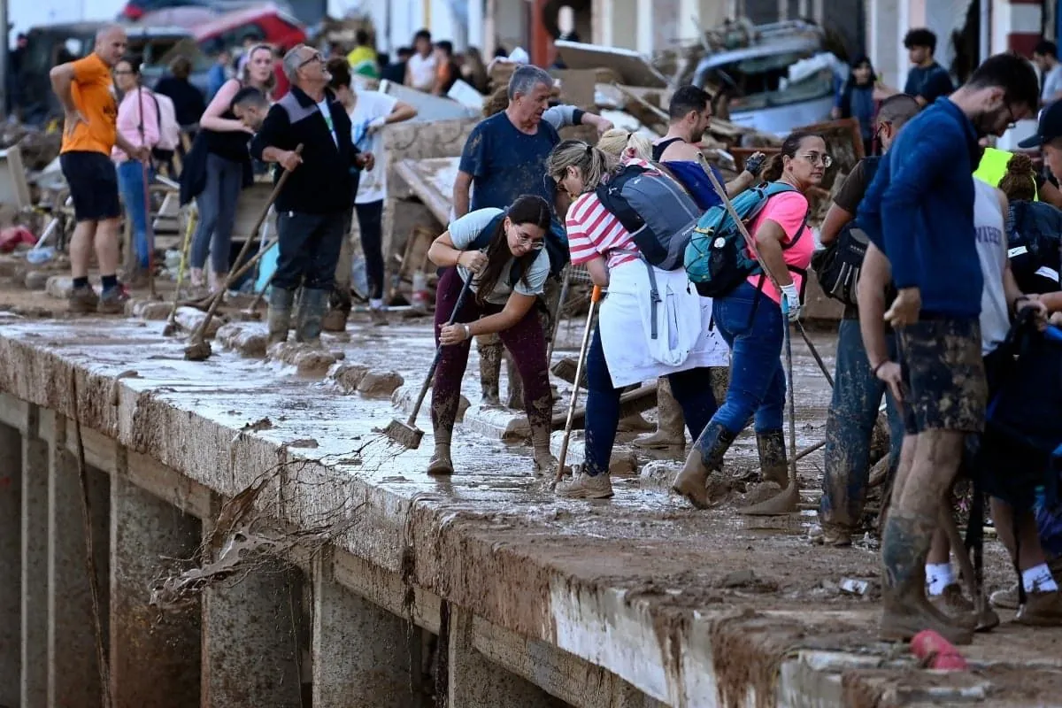 Empresas valencianas se unen para ayudar tras las inundaciones sin precedentes