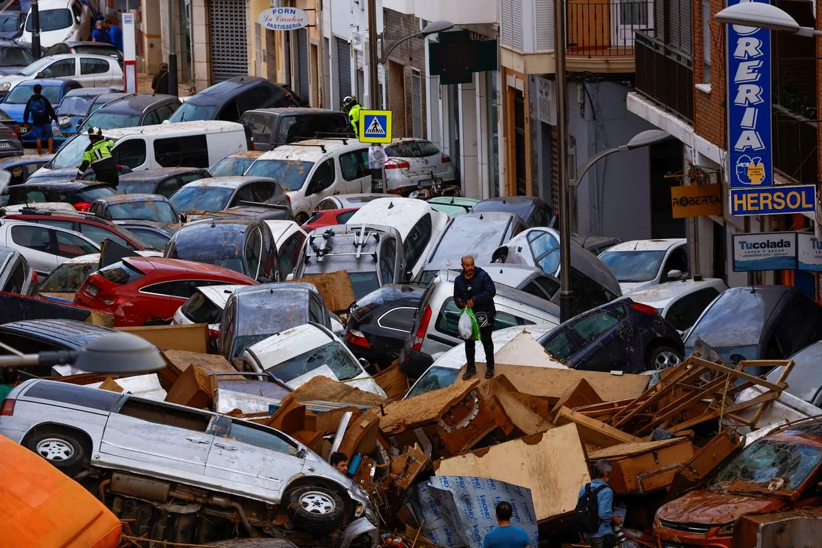 Tormenta mortal en Valencia: La gestión de emergencias bajo la lupa