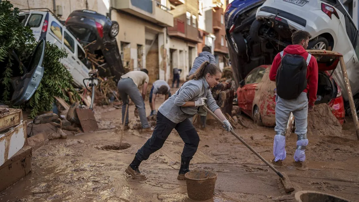 devastacion-historica-valencia-lucha-por-recuperarse-tras-inundaciones-mortales