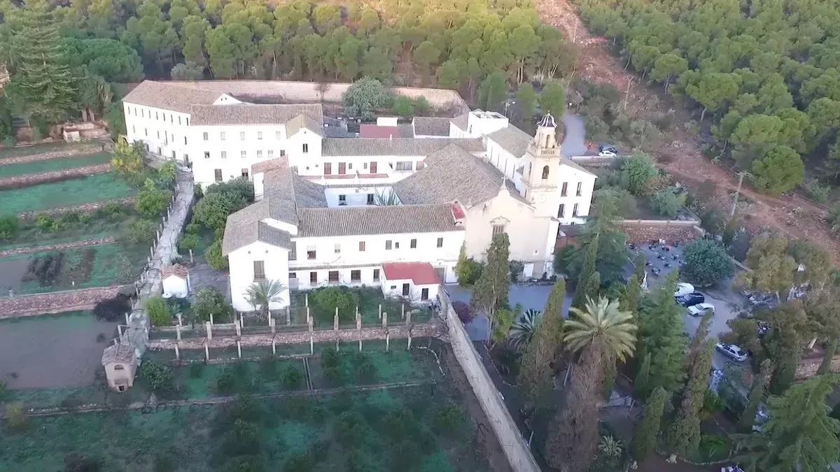 Hombre que dice ser Jesús ataca monasterio en Valencia dejando monjes heridos