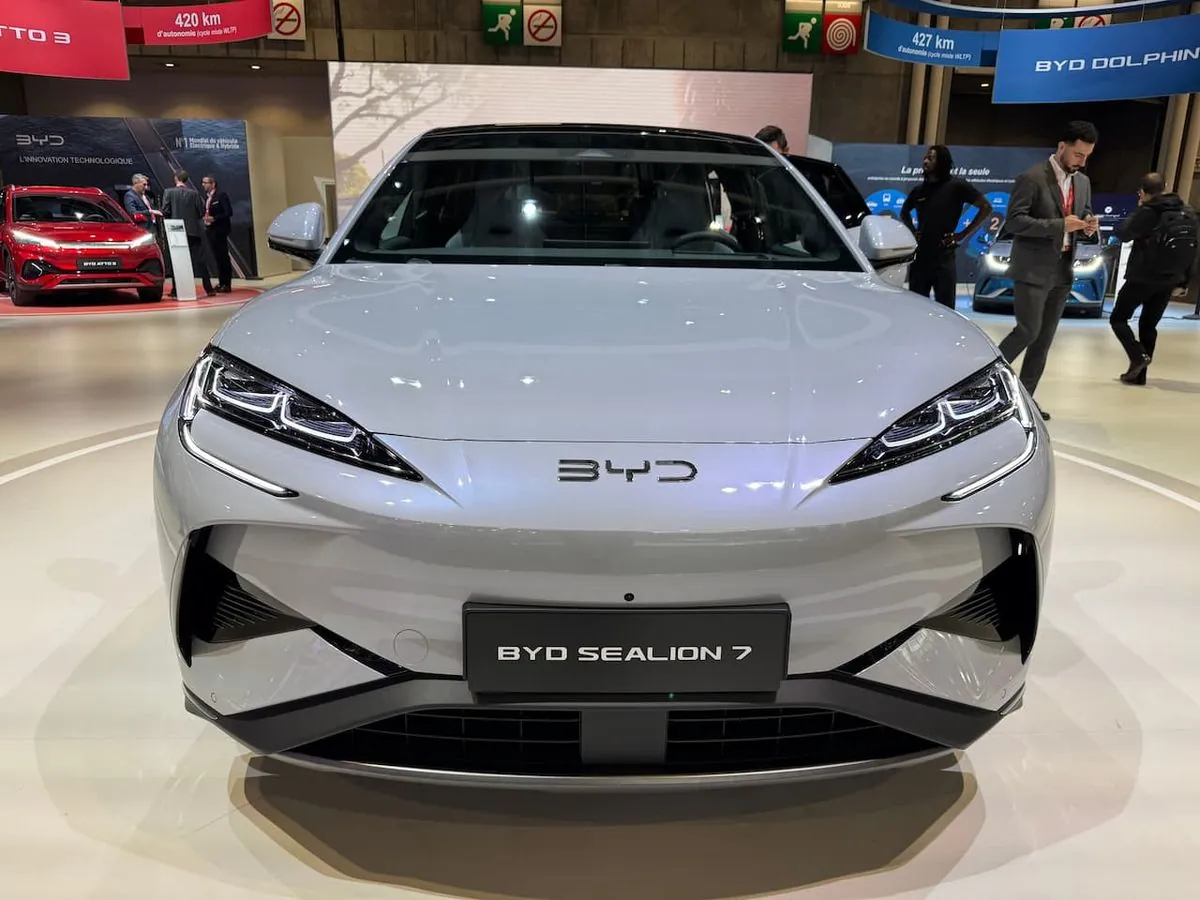 El nuevo SUV eléctrico de BYD que sorprende con su poder de carga