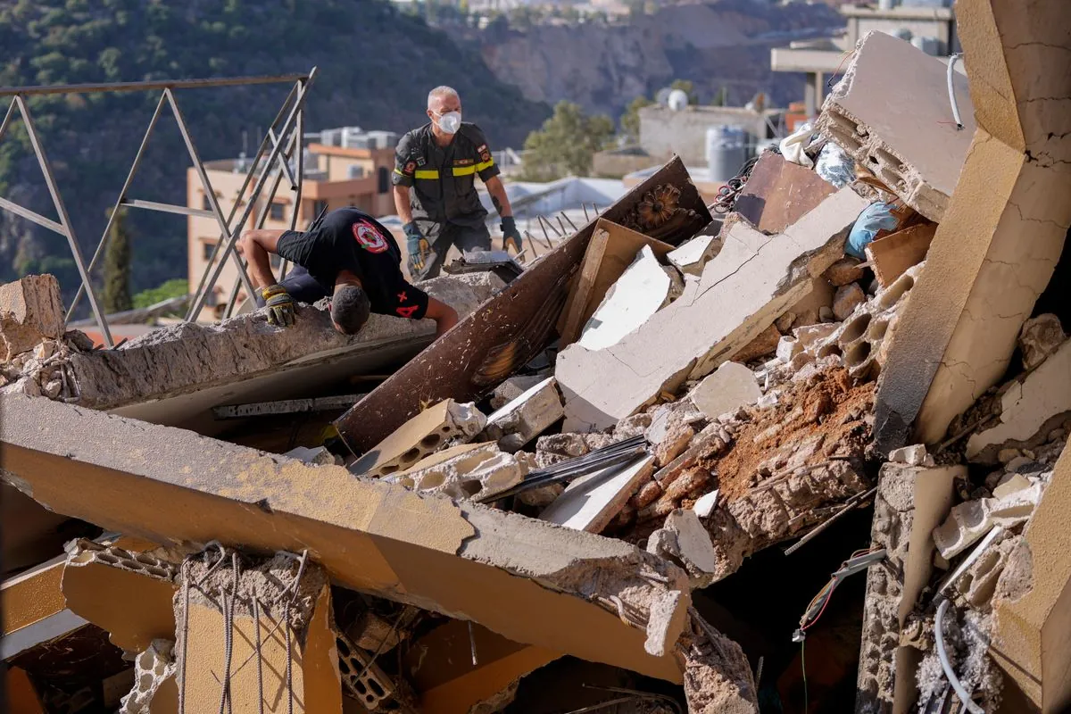 Devastador ataque nocturno en Beirut deja vecindario en ruinas