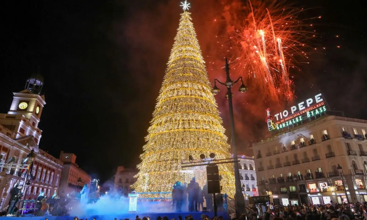 Madrid se prepara para un espectáculo navideño único con millones de luces led