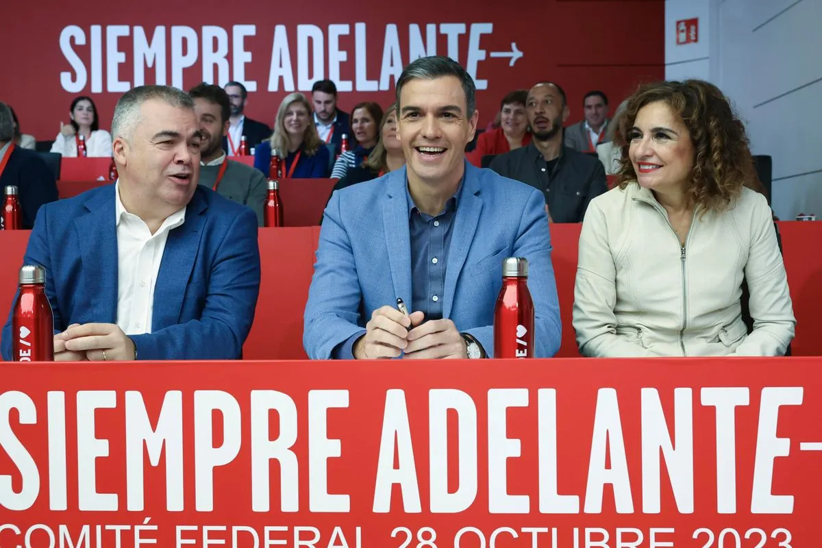 Pedro Sánchez mantiene su equipo principal pese a las recientes controversias