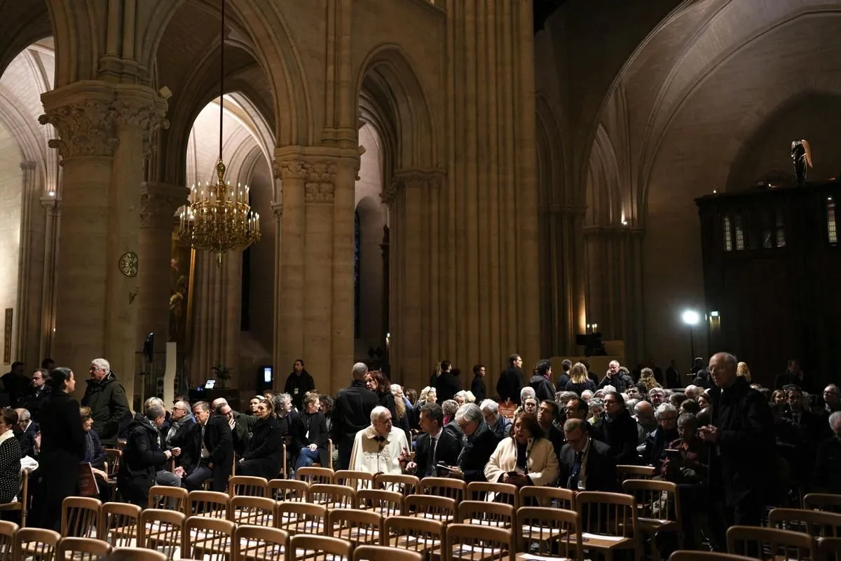 España se ausenta de un momento histórico en Notre Dame que genera polémica nacional